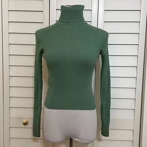 ZARA- Ribbed turtleneck sweater Zara